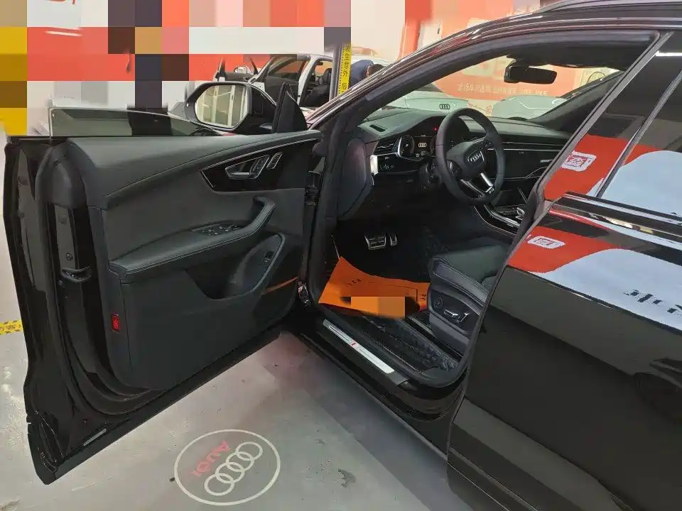 Audi Q8 — миниатюра 2