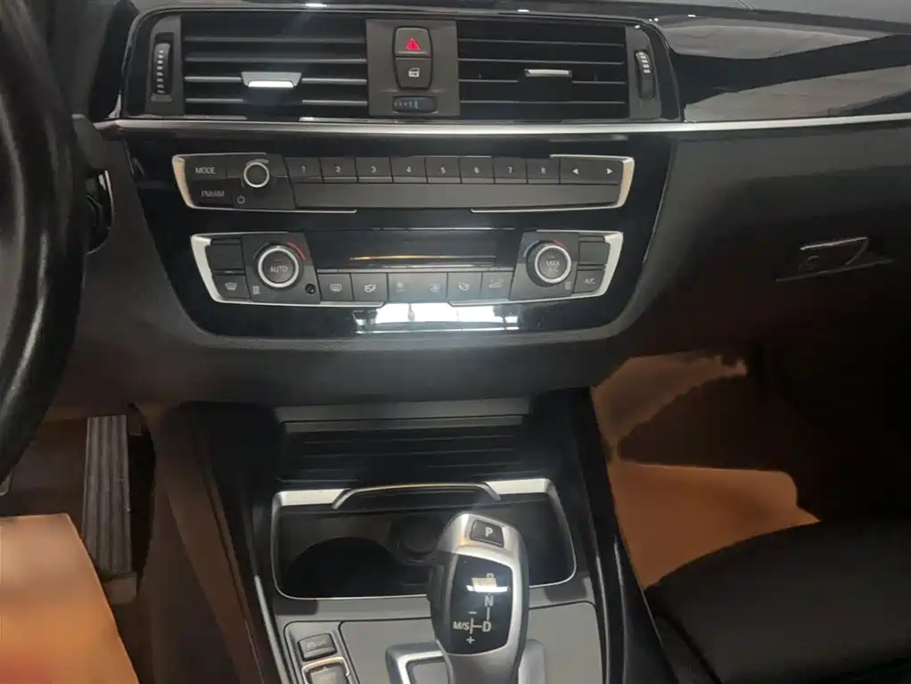 BMW 2 Series 2 2019 225i Sport