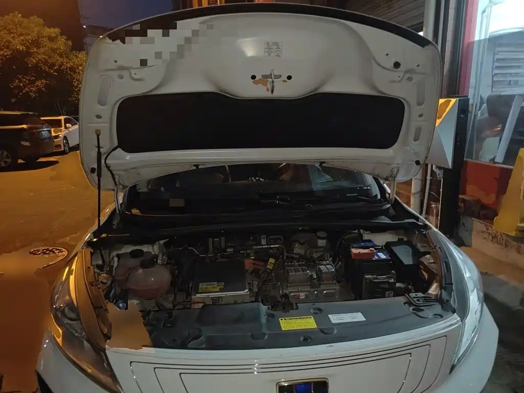 Geely GSe — миниатюра 11