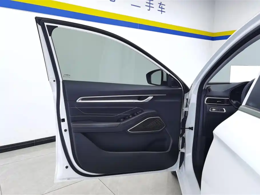 GEELY AUTOMOBILE EMGRAND