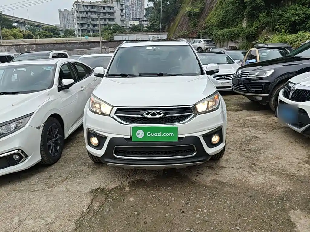 Chery Tiggo 3 3 2015 1.6L CVT Sport