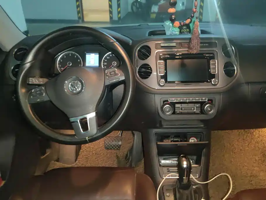 Volkswagen Tiguan — миниатюра 12