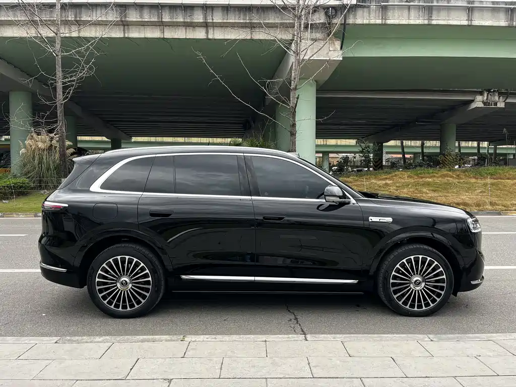 AITO ASK THE WORLD M7