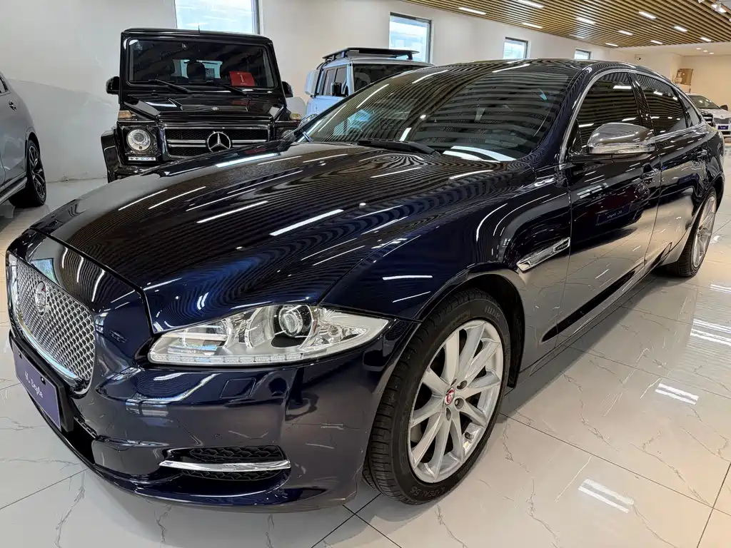 Jaguar XJ — миниатюра 2