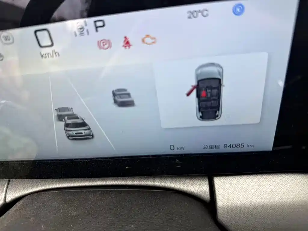 BYD L DM-i — миниатюра 5