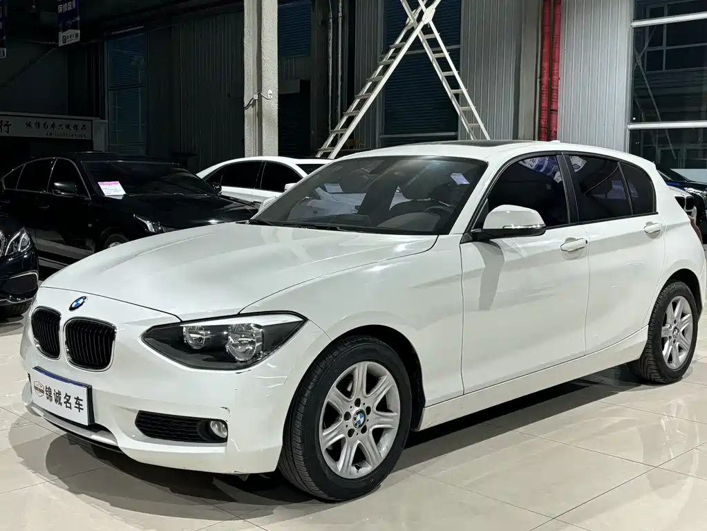 BMW 1 Series (Import) 2015