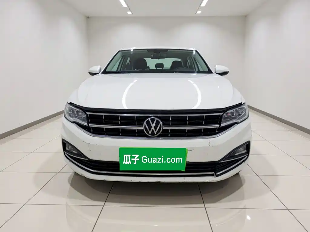 Volkswagen Bora — миниатюра 2