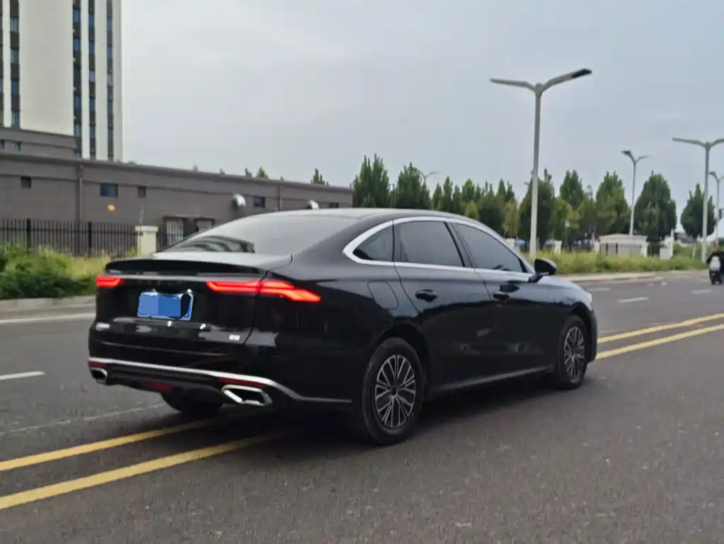 Geely Emgrand — миниатюра 9