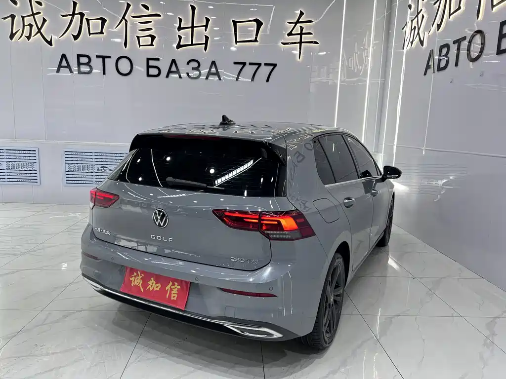 Volkswagen Golf 2023 280TSI DSG Pro