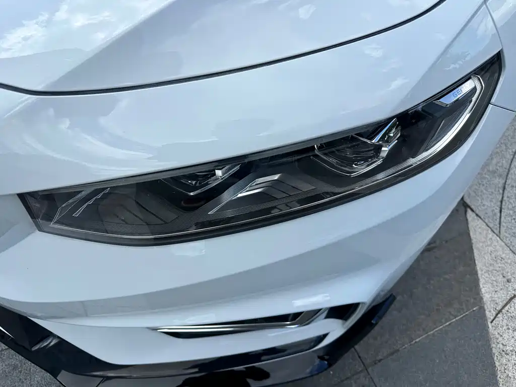 Geely Xingrui — миниатюра 6