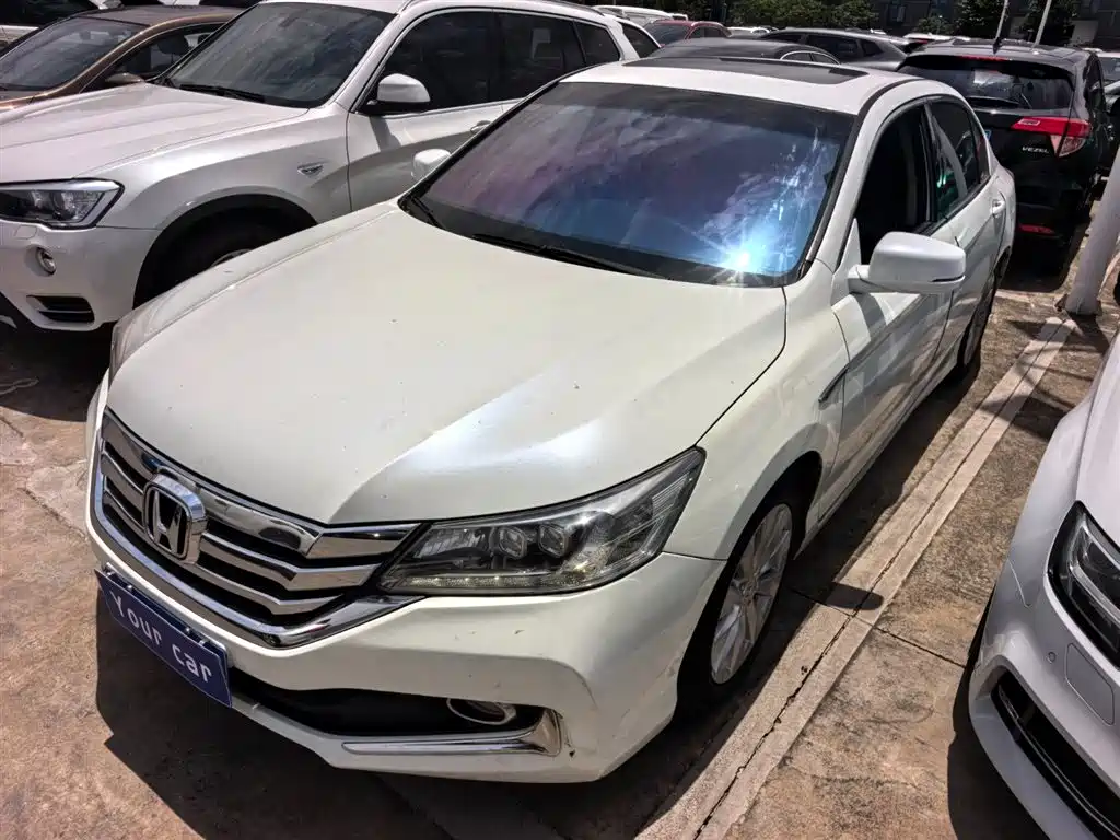 Купить Honda Accord
