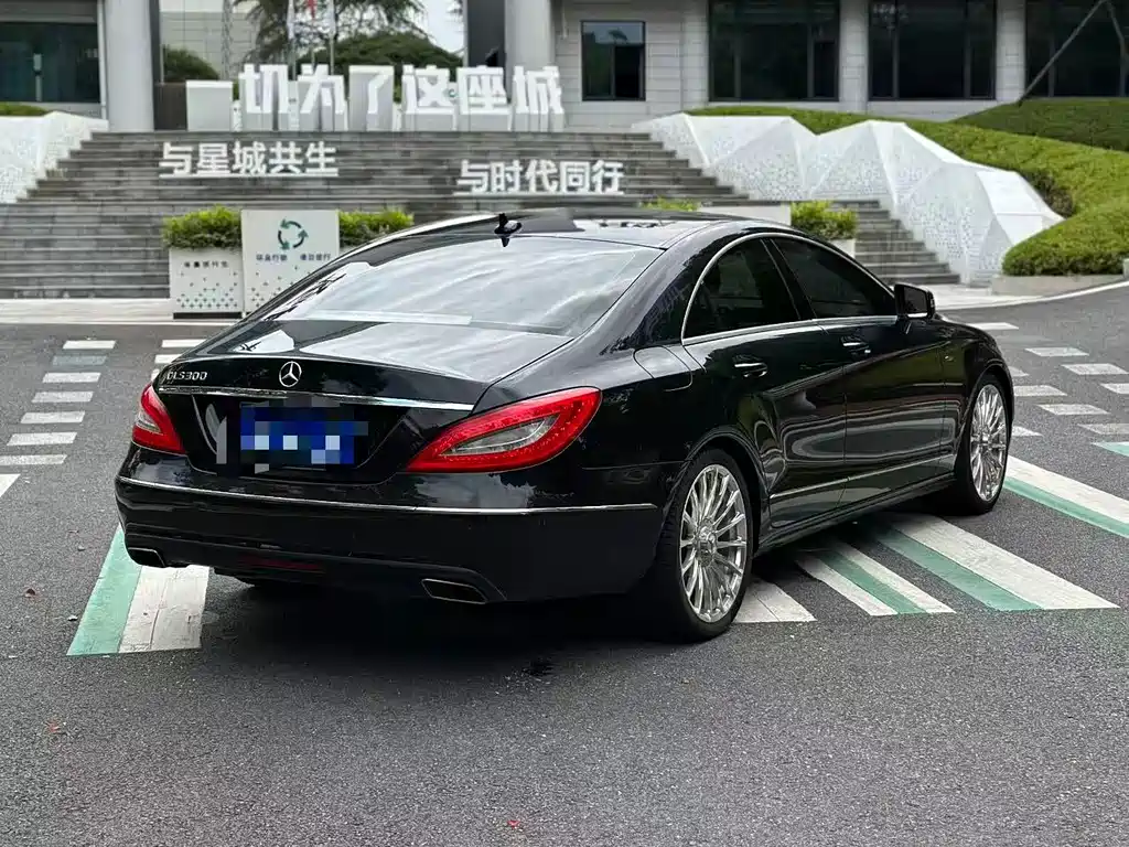 Mercedes-Benz CLS — миниатюра 5