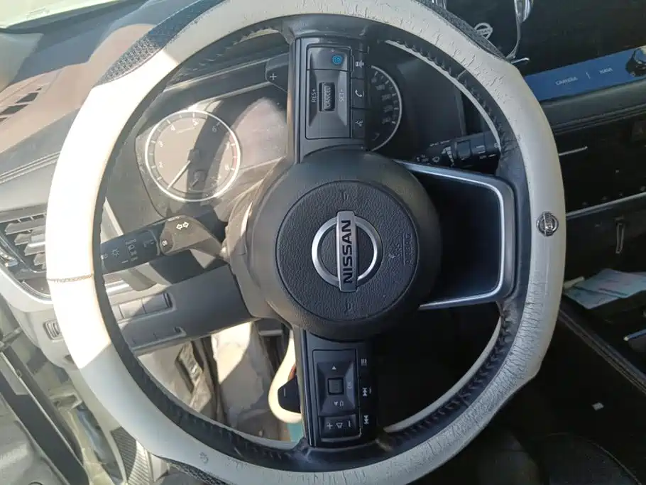 Nissan X-Trail — миниатюра 15