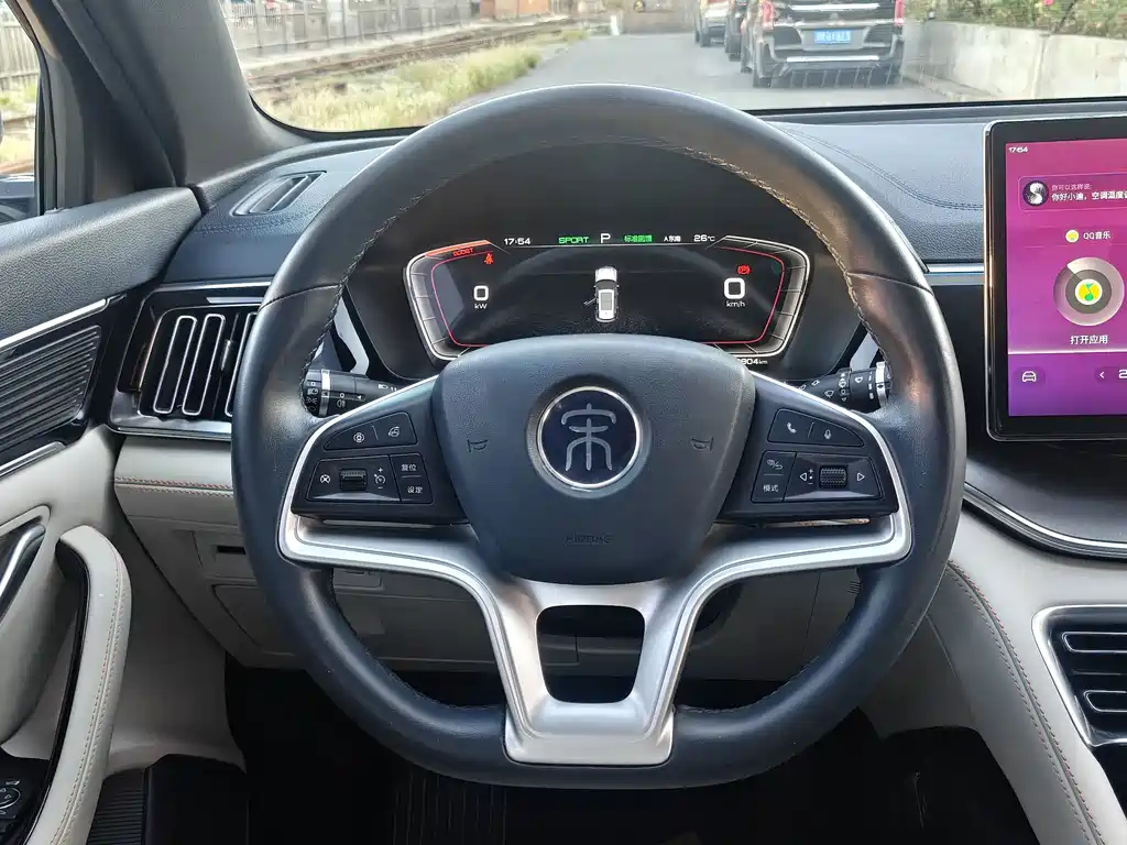 BYD PLUS New Energy — миниатюра 18