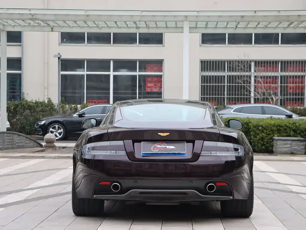 Aston Martin Virage — миниатюра 46