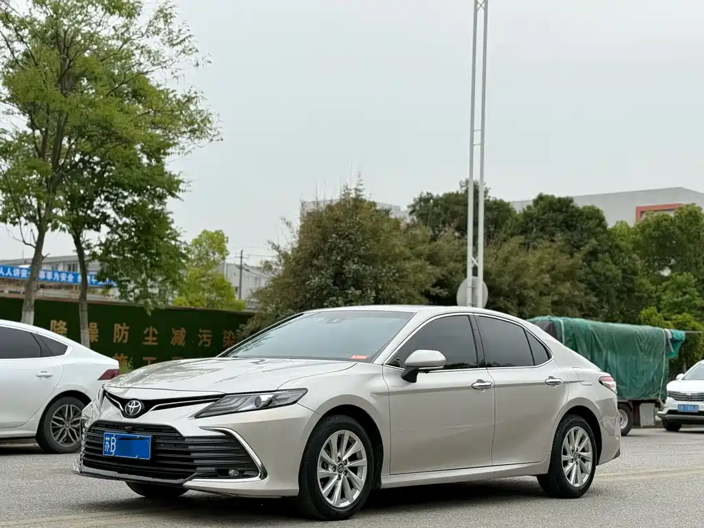Toyota Camry 2022