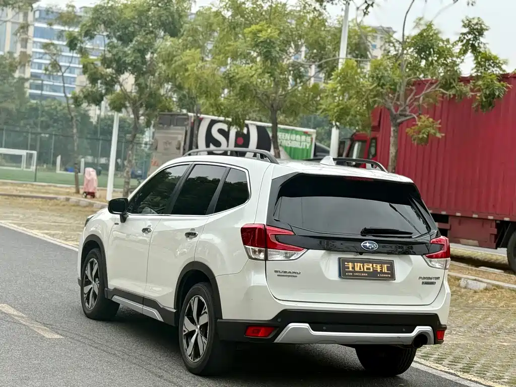 SUBARU FORESTER