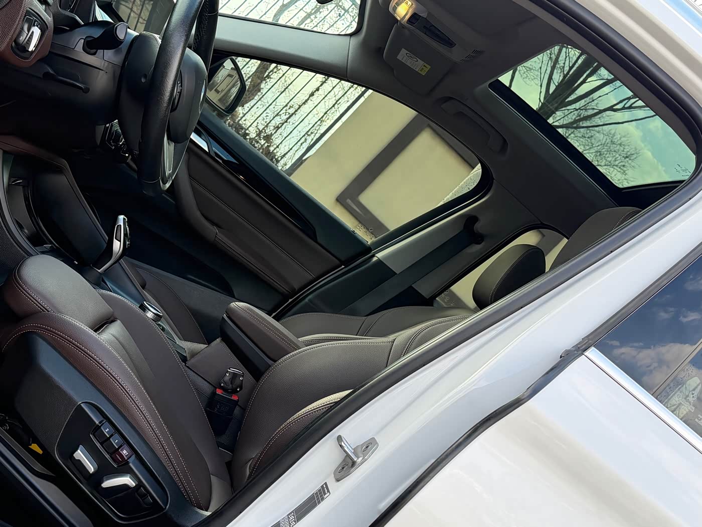 BMW X1 1.5 л 2022 г. Белый, пробег 23000 км