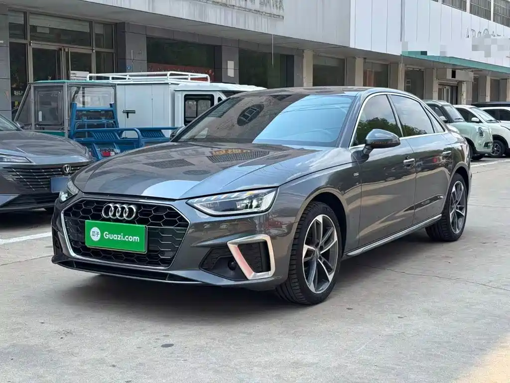 Audi A4L 2020 40 TFSI Fashion Dynamic Type