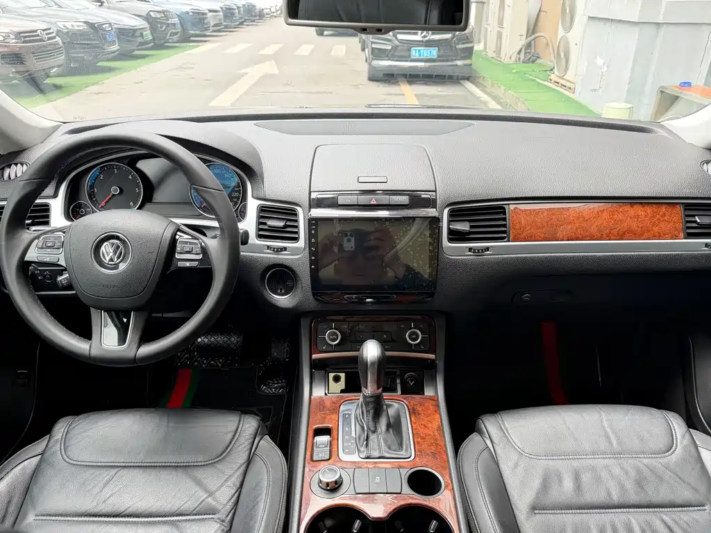 Volkswagen Touareg 2011 3.0TDI