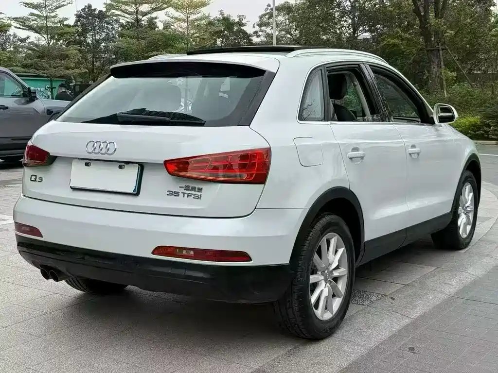 Audi Q3 2015 35 TFSI