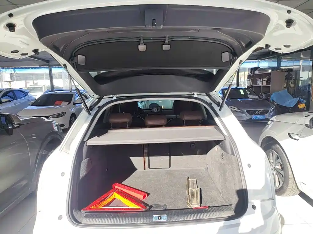 Audi Q3 — миниатюра 19