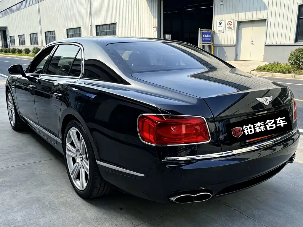 Bentley Flying Spur 2016 4.0T V8 Standard