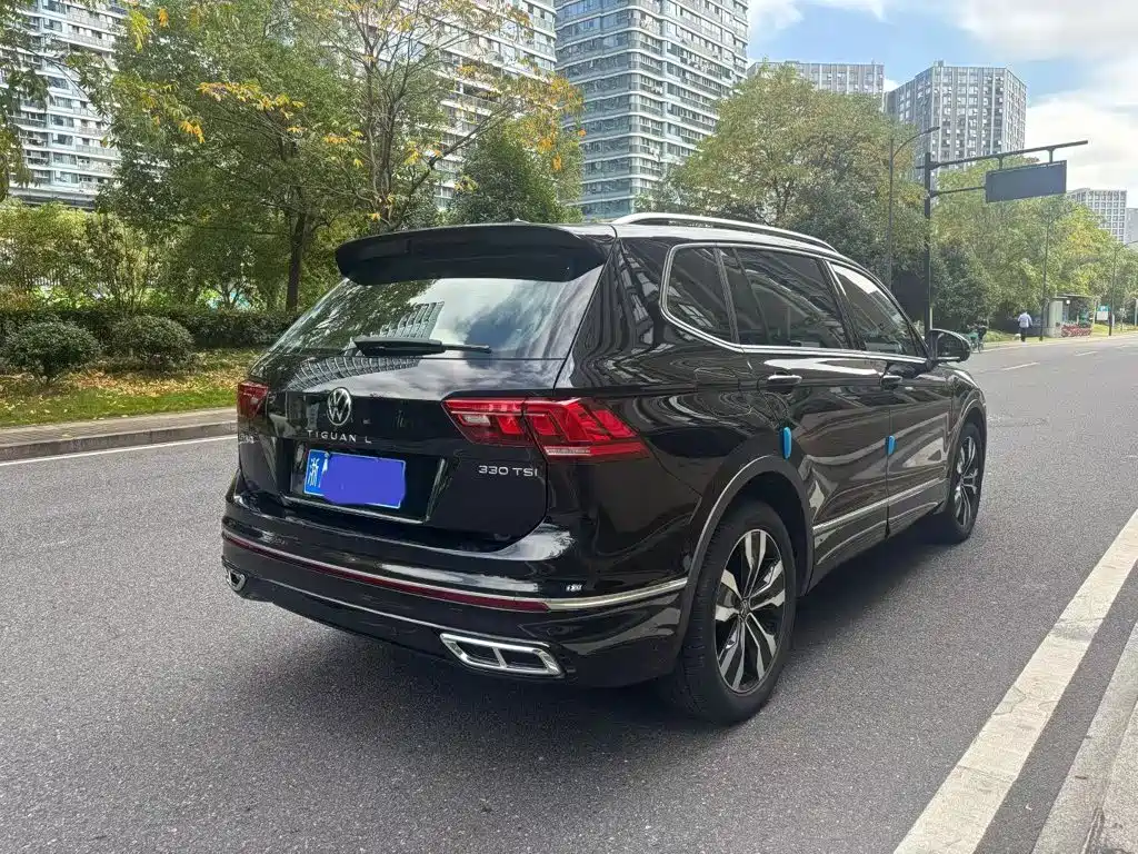 Volkswagen Tiguan L 2024 — фото 4