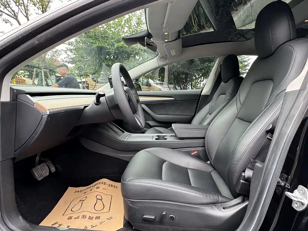 Tesla Model 3 — фотографии объявления, Фото 15