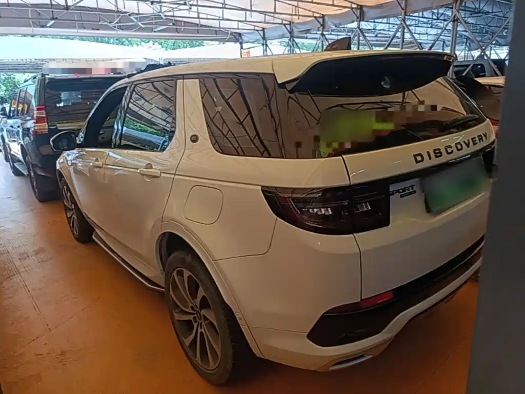 Land Rover Discovery Sport Hybrid — миниатюра 6