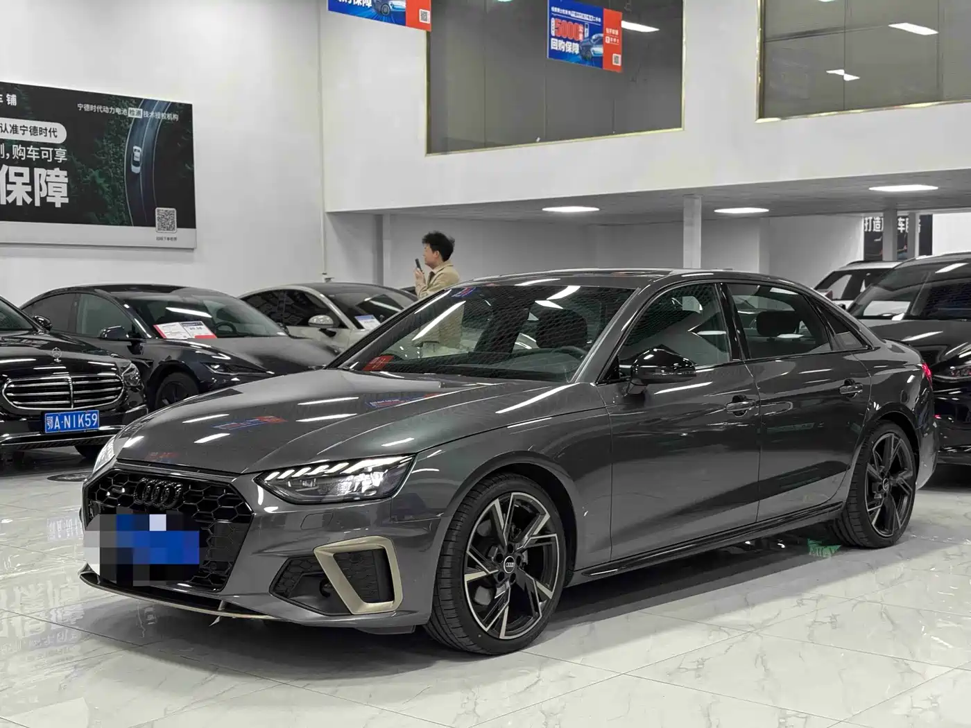 奥迪A4L 2024款 40 TFSI 豪华动感型 2024