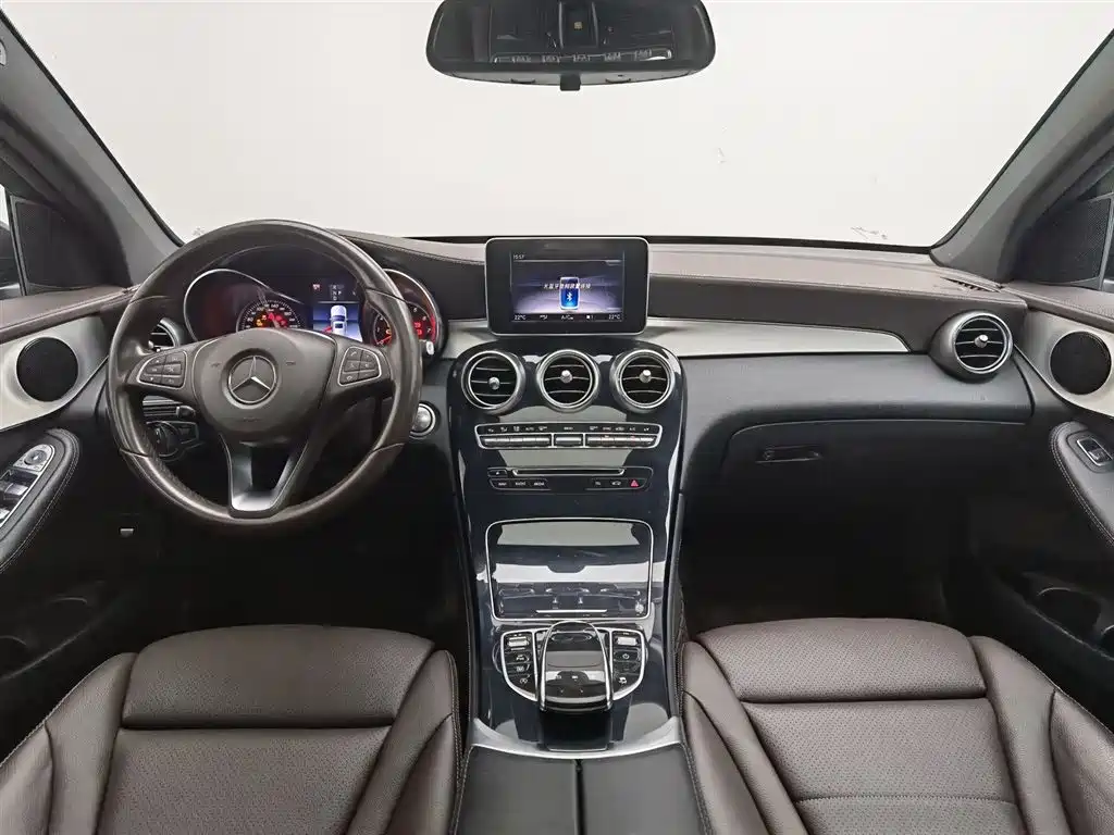 Mercedes-Benz GLC 2018 GLC 200 4MATIC SUV