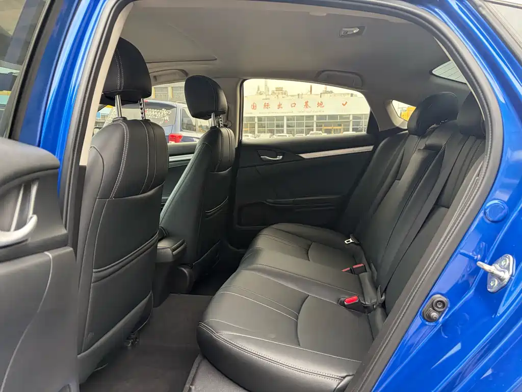 Honda Civic — миниатюра 5