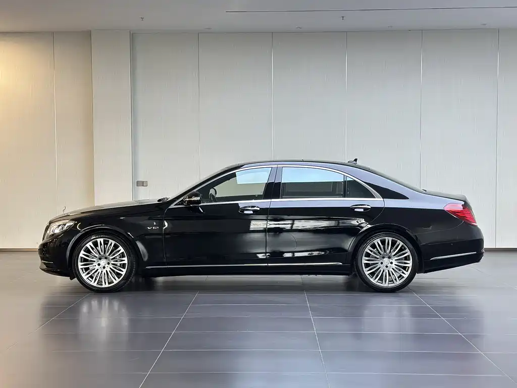 Mercedes-Benz S-Class — миниатюра 7
