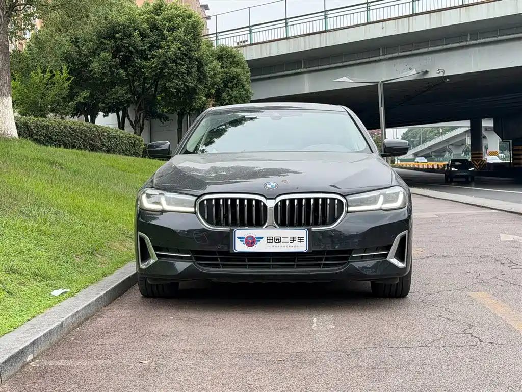 BMW 5 Series 5 2022 525Li Luxury