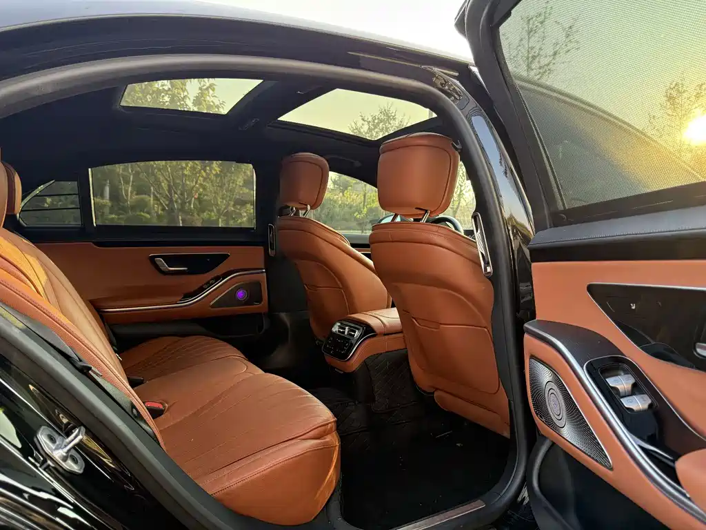 Mercedes-Benz S-Class — миниатюра 4