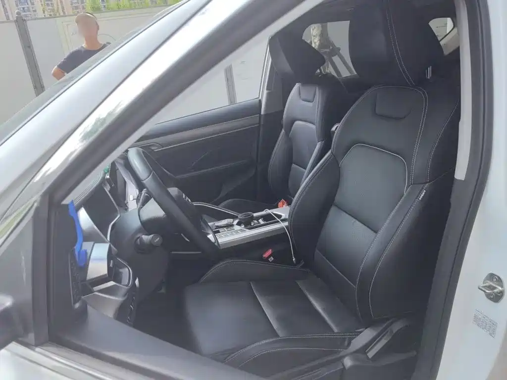 Geely Binyue — миниатюра 16