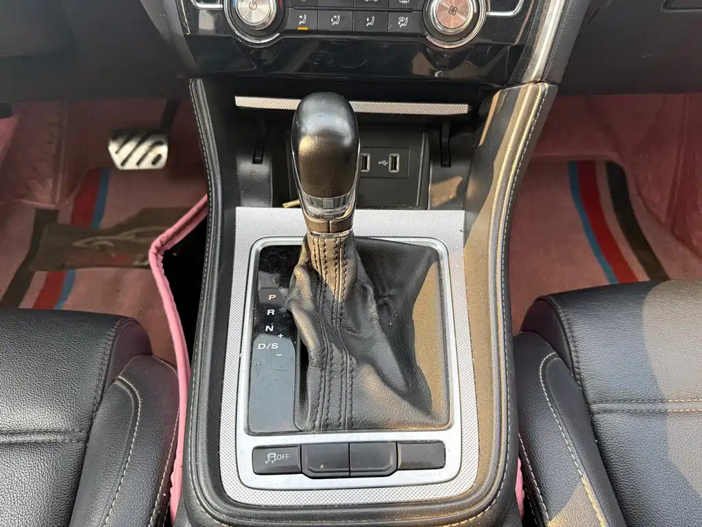 MG MG6 — миниатюра 12