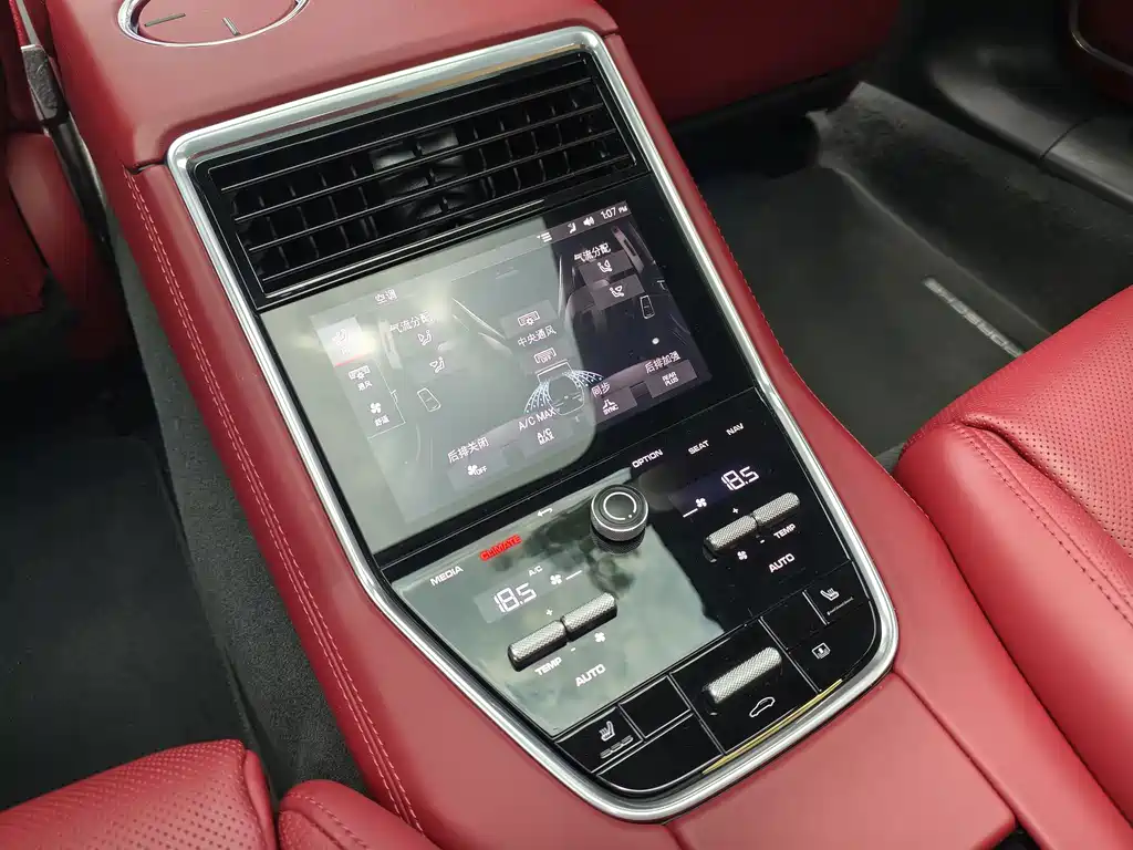 Porsche Panamera 2022 — фото 17