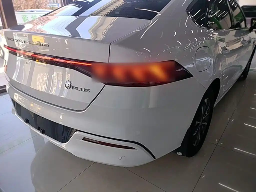 BYD Qin PLUS — миниатюра 8