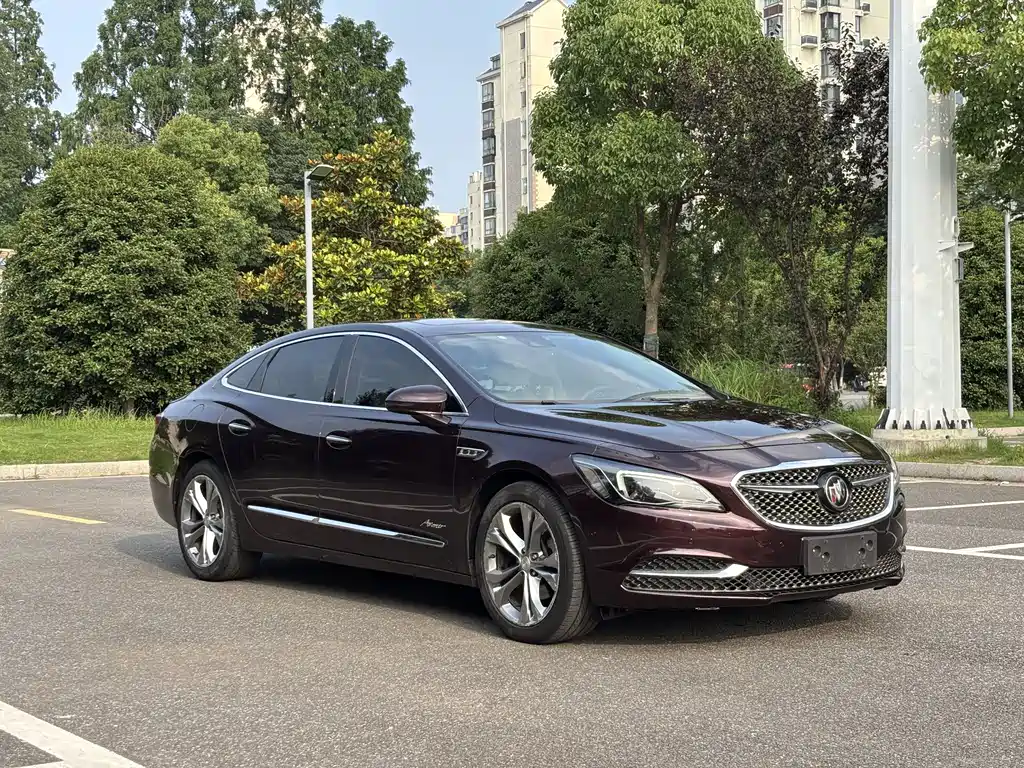 Buick LaCrosse 2018 28T Avenir