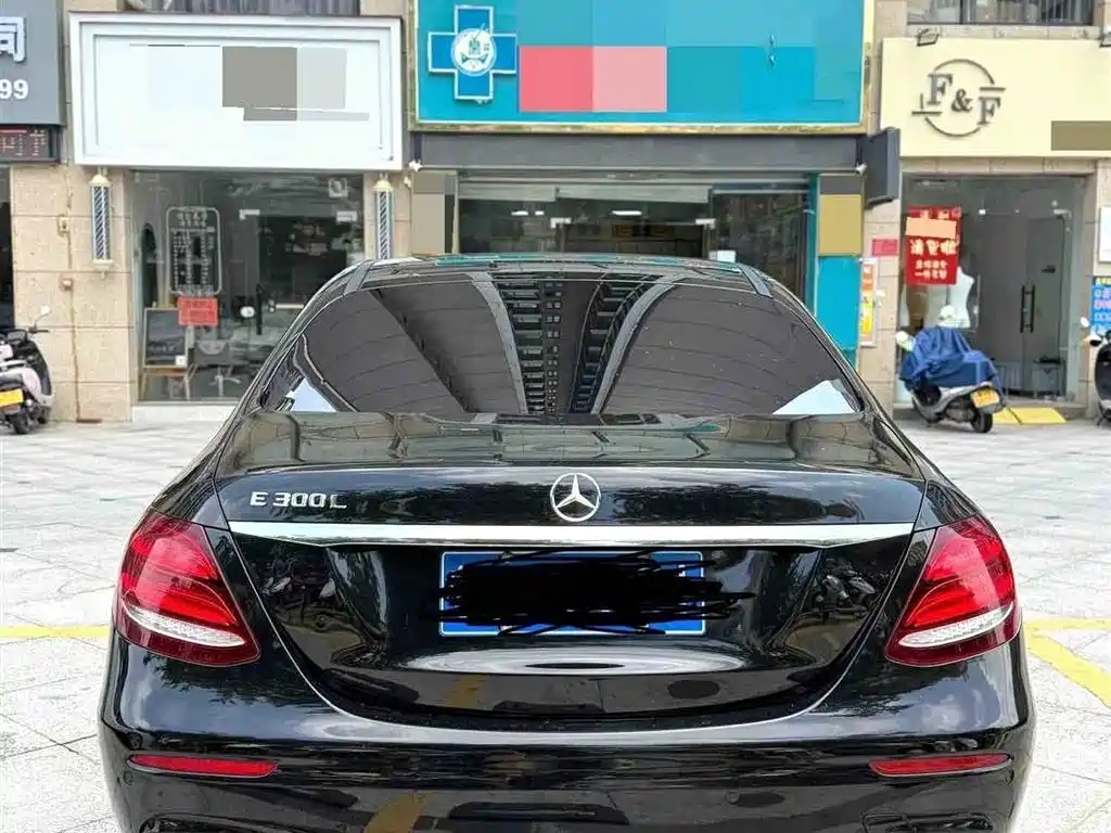 Mercedes-Benz E-Class E 2018 E 300 L Sport Luxury