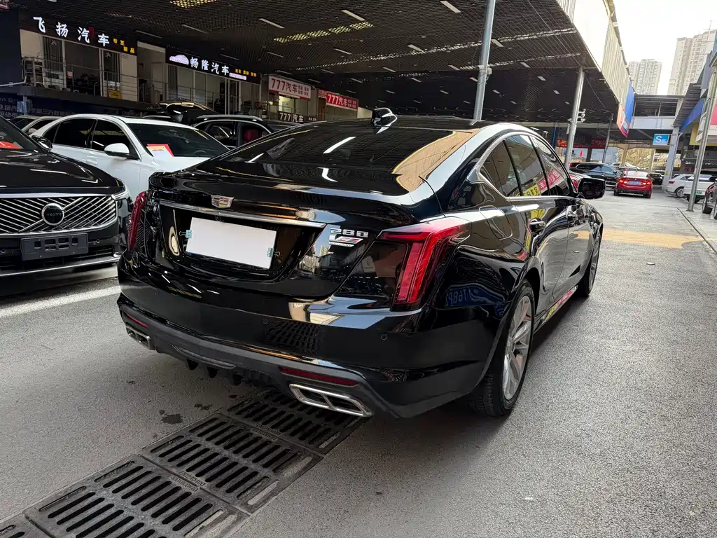 CADILLAC CT5