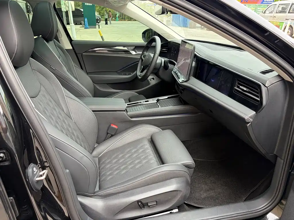 Volkswagen Magotan — миниатюра 6