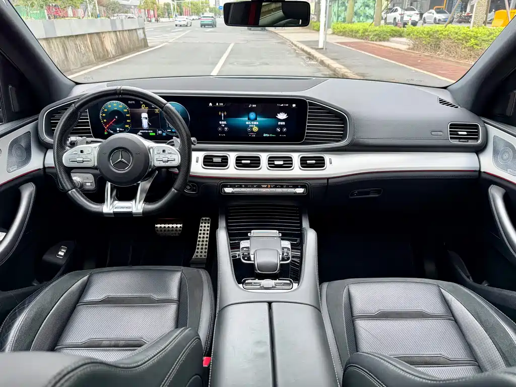 Mercedes-Benz GLE AMG — миниатюра 31