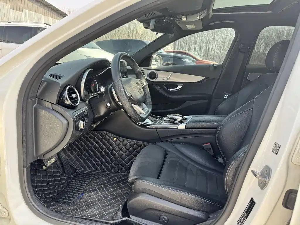 MERCEDES-BENZ C CLASS