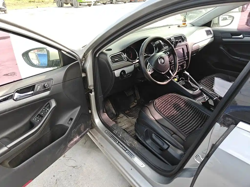 Volkswagen Sagitar — миниатюра 17
