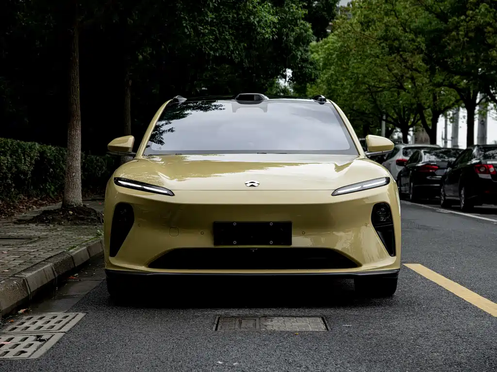 NIO ET5T — миниатюра 2