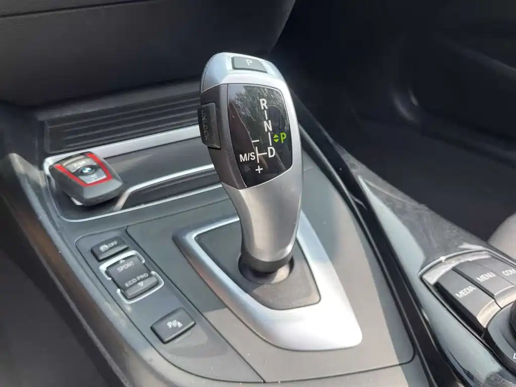 BMW 2 Series 2 2019 225i Sport