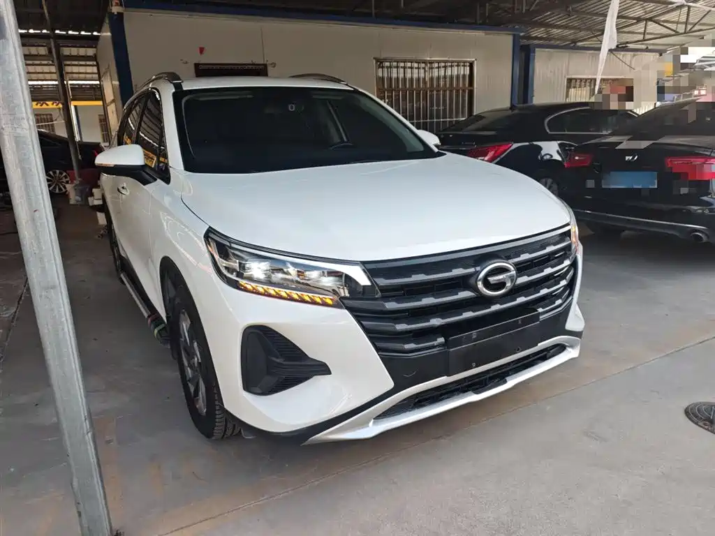 GAC TRUMPCHI GS4